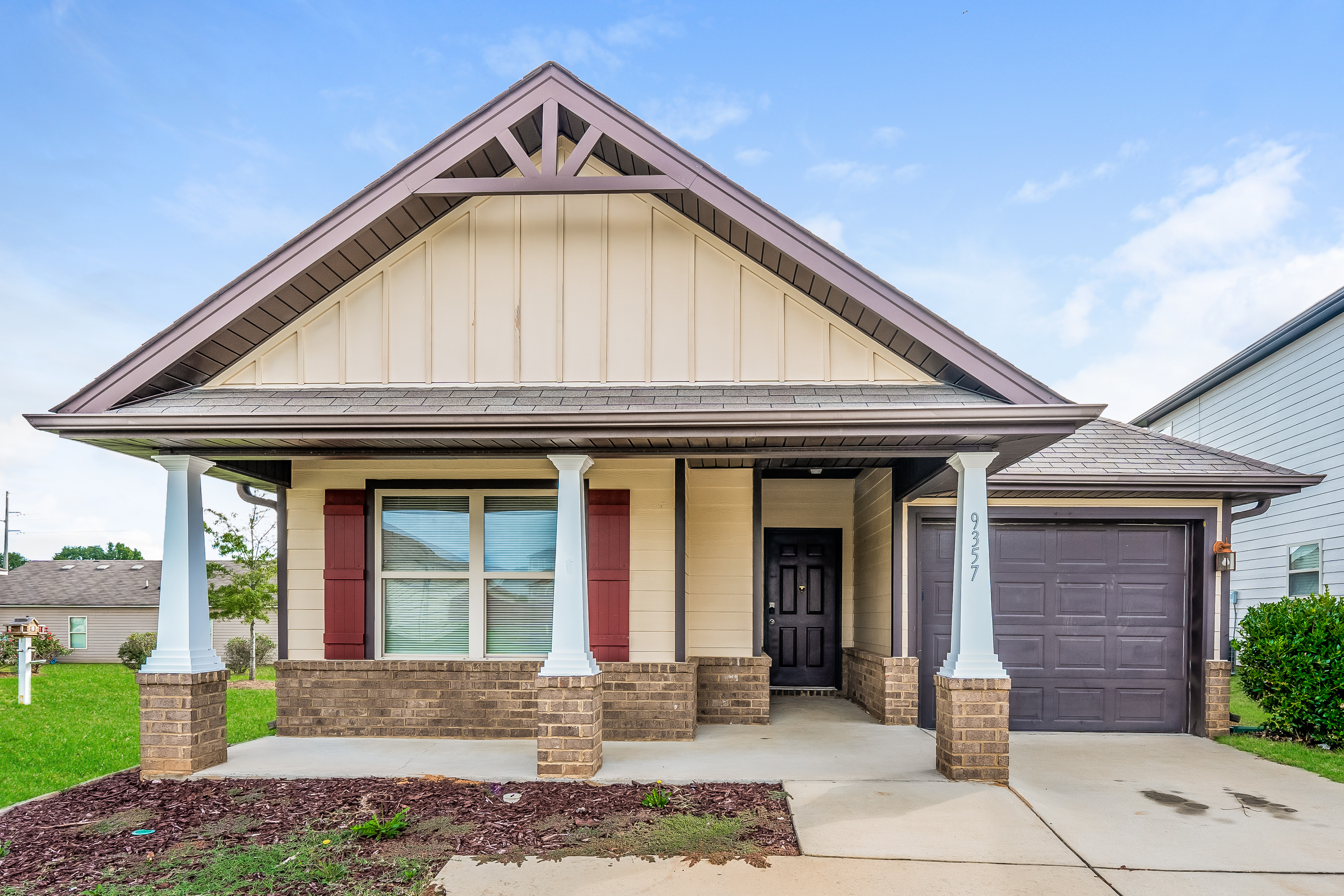 9357 HOFFMAN PL WARRIOR, AL 35180